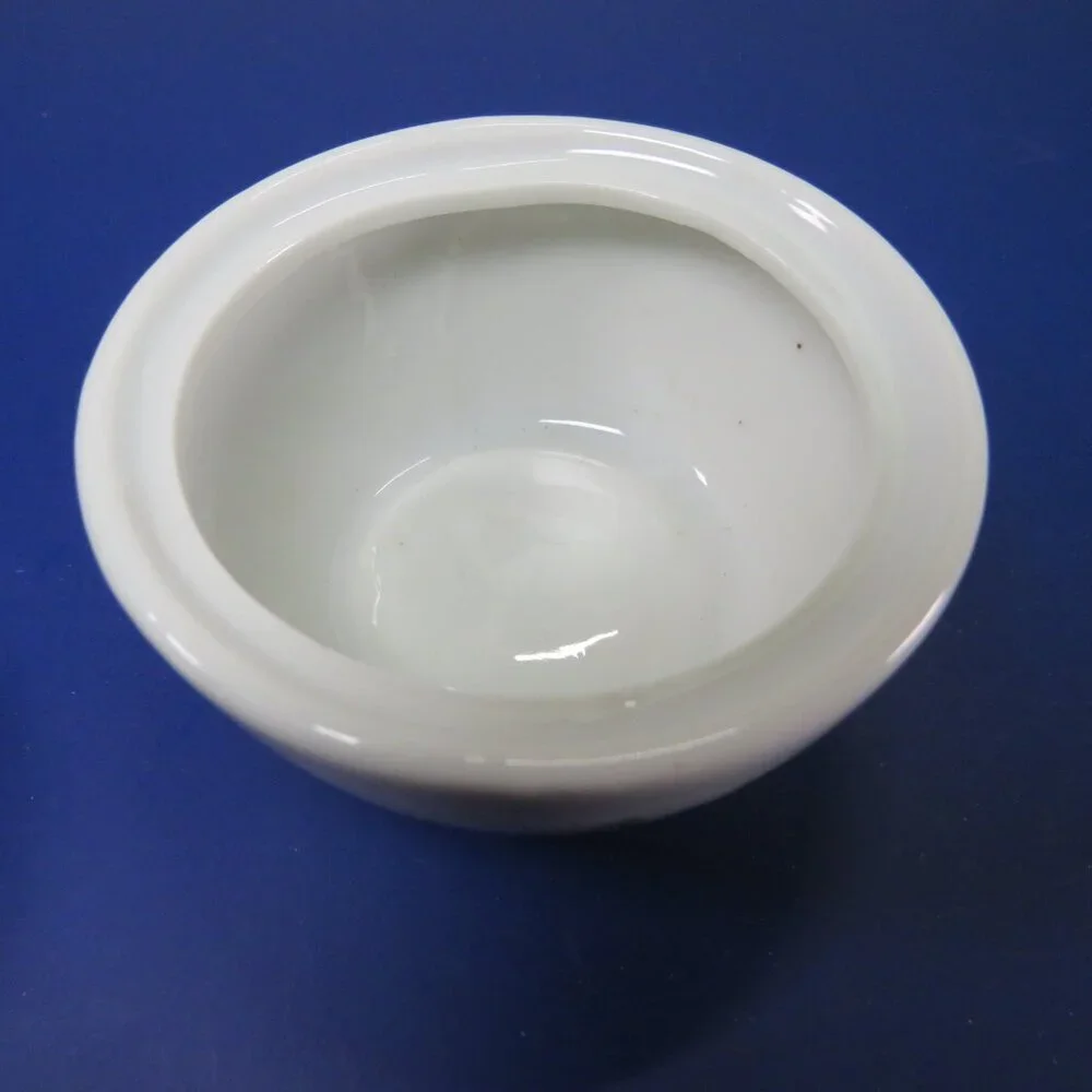 White w Roses Porcelain Trinket Dish with Lid